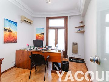 Departamento en venta - 3 Dormitorios 2 Baños - 141Mts2 - Retiro