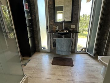 Casa en  venta en country Terravista con fondo a lago