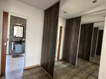 Casa en  venta en country Terravista con fondo a lago
