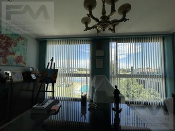 Casa en  venta en country Terravista con fondo a lago
