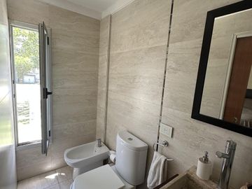 Casa en  venta en country Terravista con fondo a lago