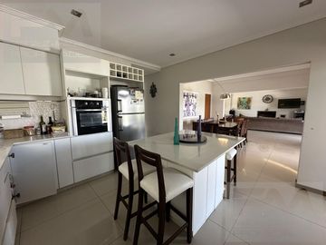 Casa en  venta en country Terravista con fondo a lago