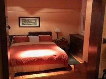Venta en Country San Diego. Importante propiedad en esquina con 3000 mts de parque.