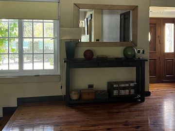 Venta en Country San Diego. Importante propiedad en esquina con 3000 mts de parque.