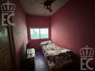 Casa con local en Lanús Oeste para reciclar