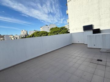 Gran dos ambientes con terraza en Palermo Soho!