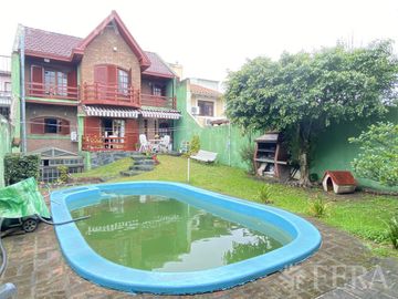Venta casa 4 ambientes, cochera y piscina en Don Bosco