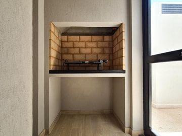 Venta monoambiente a estrenar con patio exclusivo y parrillero