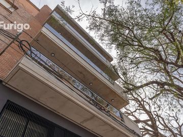 Venta monoambiente a estrenar con patio exclusivo y parrillero