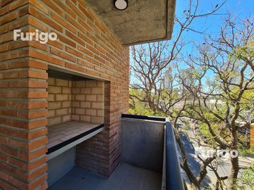 Venta monoambiente a estrenar con patio exclusivo y parrillero