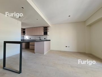 Venta monoambiente a estrenar con patio exclusivo y parrillero