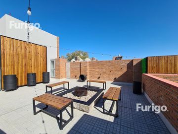 Venta monoambiente a estrenar con patio exclusivo y parrillero