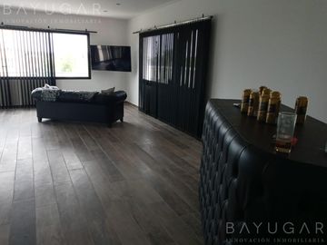 Casa en Venta - Barrio Santa Elena - Pilar del Este