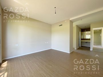Casa con pileta a estrenar en Lomas Athletic Club Ezeiza