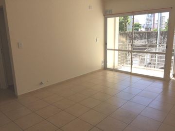 VENTA - Departamento 1 dormitorio con Balcón y Terraza de Uso Exclusivo, Barrio Echesortu - Rosario
