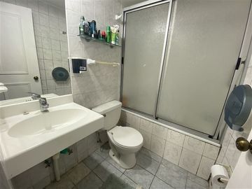 Departamento en Venta en Lord Cochrane, Metro Moneda