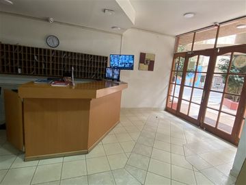Departamento en Venta en Lord Cochrane, Metro Moneda