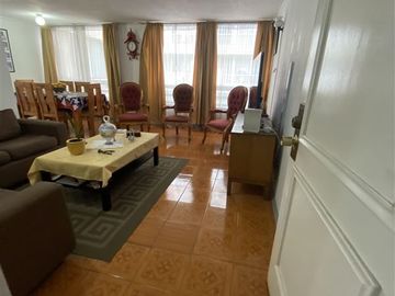Departamento en Venta en Lord Cochrane, Metro Moneda