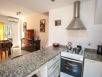 Luminoso PH de 3 ambientes en duplex con terraza y balcón en Villa Pueyrredón
