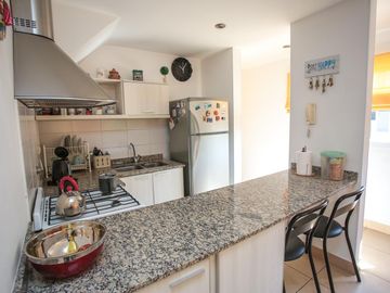 Luminoso PH de 3 ambientes en duplex con terraza y balcón en Villa Pueyrredón