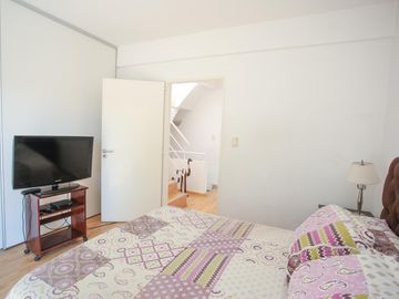 Luminoso PH de 3 ambientes en duplex con terraza y balcón en Villa Pueyrredón