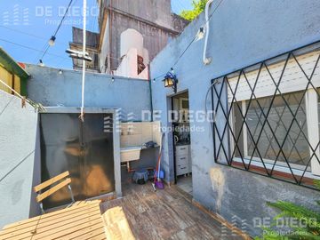 Apto crédito PH sin expensas de 2 ambientes en venta en Olivos, Vicente López.