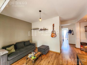 Apto crédito PH sin expensas de 2 ambientes en venta en Olivos, Vicente López.