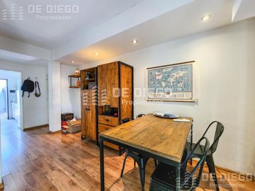 Apto crédito PH sin expensas de 2 ambientes en venta en Olivos, Vicente López.