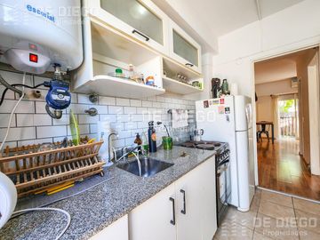 Apto crédito PH sin expensas de 2 ambientes en venta en Olivos, Vicente López.