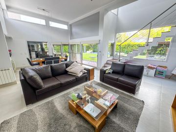 Venta Casa en Los Alamos Club de Campo