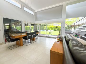 Venta Casa en Los Alamos Club de Campo