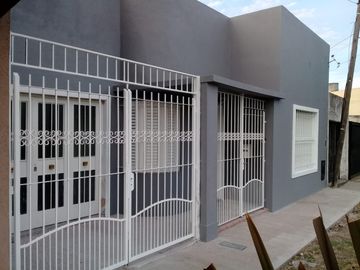 PH en venta - 2 Dormitorios 1 Baño - 157Mts2 - La Plata