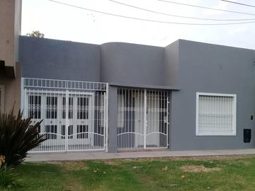 PH en venta - 2 Dormitorios 1 Baño - 157Mts2 - La Plata