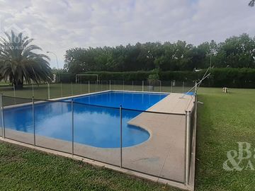 Excelente quinta en Chacras de Canning