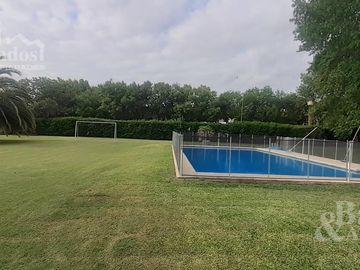 Excelente quinta en Chacras de Canning
