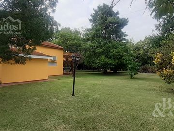 Excelente quinta en Chacras de Canning