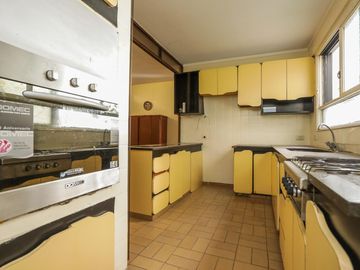 VENTA - Departamento 4 ambientes c/dep cochera y baulera - RECOLETA