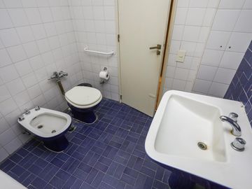 VENTA - Departamento 4 ambientes c/dep cochera y baulera - RECOLETA