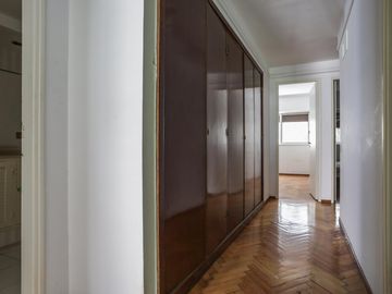 VENTA - Departamento 4 ambientes c/dep cochera y baulera - RECOLETA