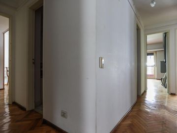 VENTA - Departamento 4 ambientes c/dep cochera y baulera - RECOLETA