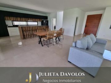 Casa en Araucarias