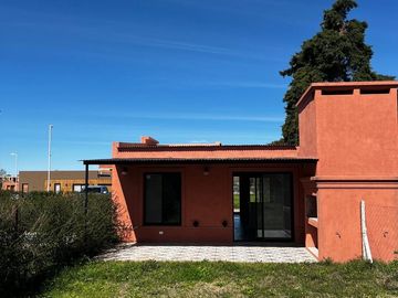 Dos Casas  en (PH) -  Capilla del Señor