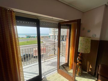 Edif. Cristal piso 2 - 3 Ambientes - Zona IV - Miramar