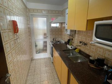 Edif. Cristal piso 2 - 3 Ambientes - Zona IV - Miramar