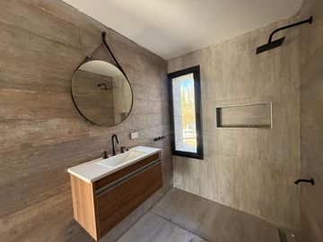 Venta Duplex 2 Dormitorio   Escritorio, Tierra Mansa  Centenario