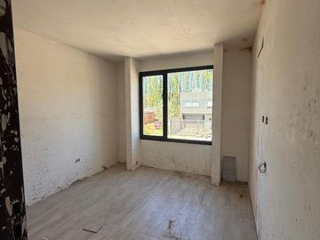 Venta Duplex 2 Dormitorio   Escritorio, Tierra Mansa  Centenario