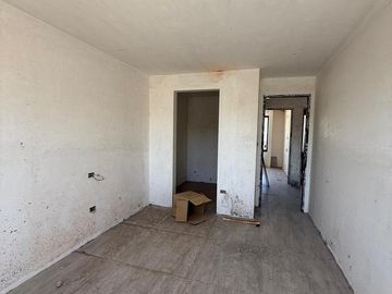 Venta Duplex 2 Dormitorio   Escritorio, Tierra Mansa  Centenario