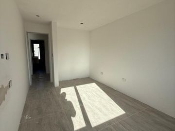 Venta Duplex 2 Dormitorio   Escritorio, Tierra Mansa  Centenario