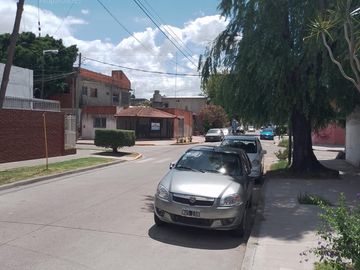 Venta - Galpón de 400m2 y dos oficinas - San Fernando
