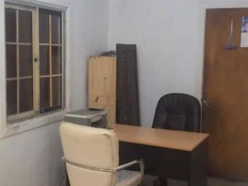 Venta - Galpón de 400m2 y dos oficinas - San Fernando